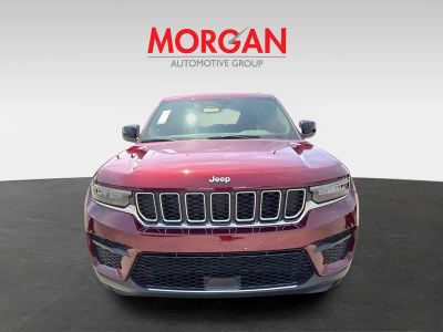 2026 Jeep Grand Cherokee — photo 8 view
