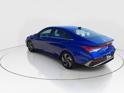 2024 Hyundai Elantra - Photo 5