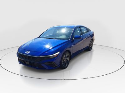 2024 Hyundai Elantra - Photo 3