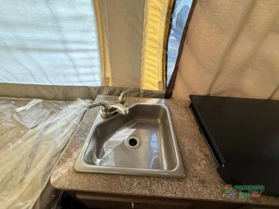 2018 Forest River RV Rockwood — photo 20 view