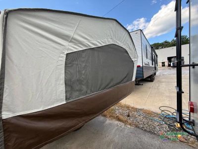 2018 Forest River RV Rockwood — engine compartment view