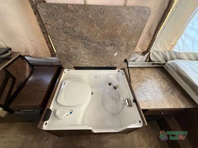 2018 Forest River RV Rockwood — photo 23 view