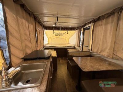 2018 Forest River RV Rockwood — photo 10 view