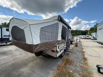 2018 Forest River RV Rockwood — photo 7 view