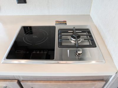 2021 Winnebago ADVENTURER - Photo 10