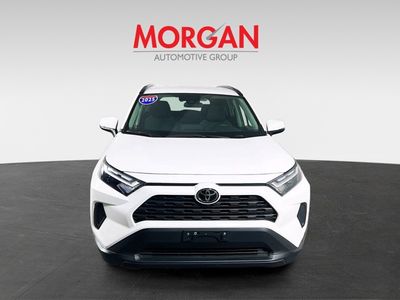 2025 Toyota RAV4 - Photo 3