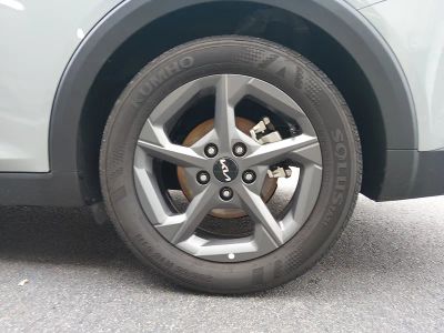 2025 Kia K4 — photo 10 view