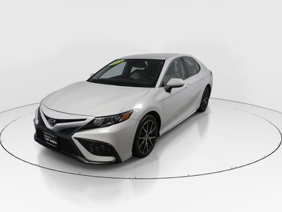 2023 Toyota Camry - Photo 3