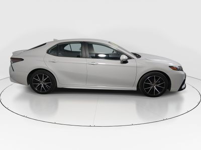 2023 Toyota Camry - Photo 8