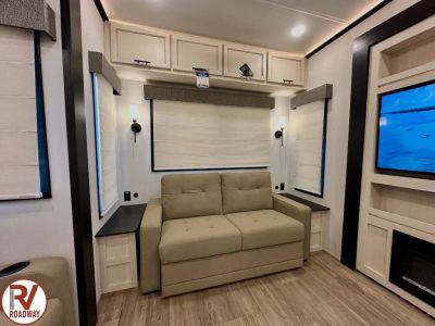 2027 Forest River RV Sabre — photo 15 view
