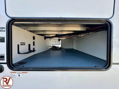 2027 Forest River RV Sabre — photo 8 view