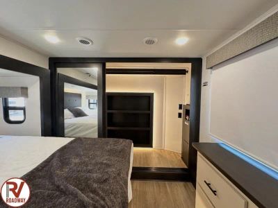 2027 Forest River RV Sabre — photo 43 view