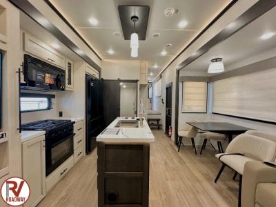 2027 Forest River RV Sabre — photo 17 view