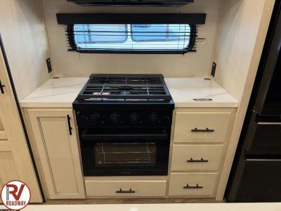 2027 Forest River RV Sabre — photo 22 view