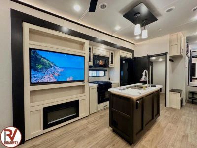 2027 Forest River RV Sabre — photo 16 view