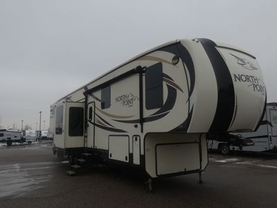 2017 Jayco North Point - Photo 1