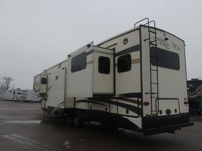2017 Jayco North Point - Photo 3