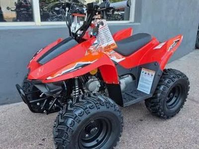 2025 Kayo Fox / Storm 70 — front three-quarter view