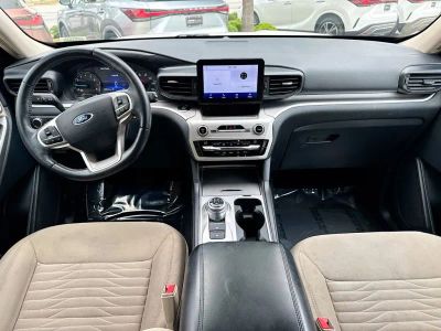 2021 Ford Explorer - Photo 24