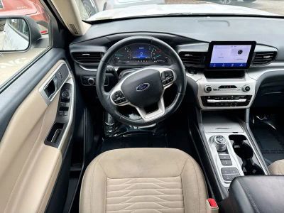 2021 Ford Explorer - Photo 11