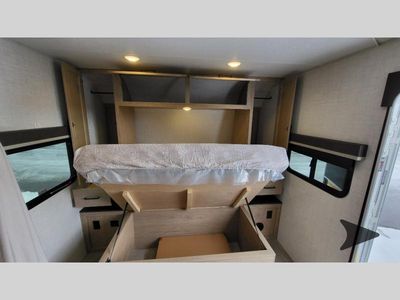 2026 Ember RV E-Series - Photo 10