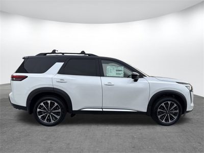 2026 Nissan Pathfinder - Photo 4