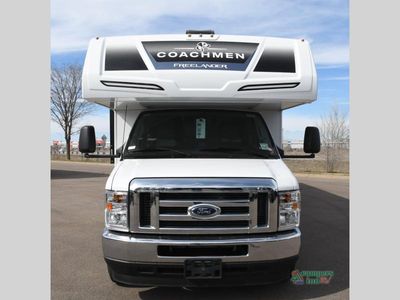 2026 Coachmen RV Freelander - Photo 10