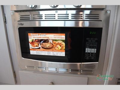 2026 Coachmen RV Freelander - Photo 38