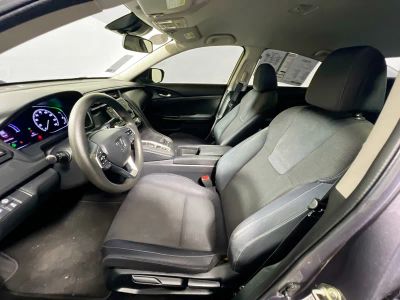 2019 Honda Insight — photo 12 view