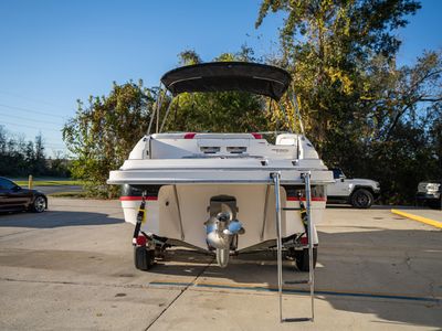 2007 Regal Sport Boat 2400 Bowrider - Photo 4