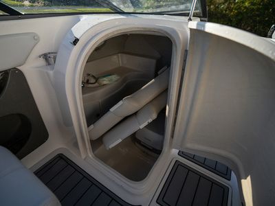 2007 Regal Sport Boat 2400 Bowrider - Photo 21