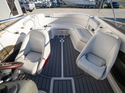 2007 Regal Sport Boat 2400 Bowrider - Photo 17