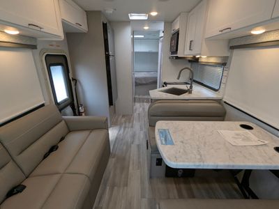 2026 Thor Motor Coach Four Winds — photo 22 view