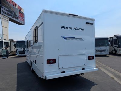 2026 Thor Motor Coach Four Winds — photo 10 view