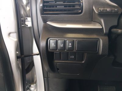 2024 Mitsubishi Eclipse Cross - Photo 13