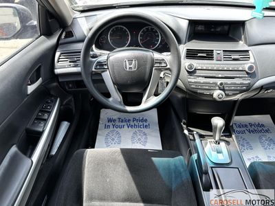 2009 Honda Accord - Photo 18