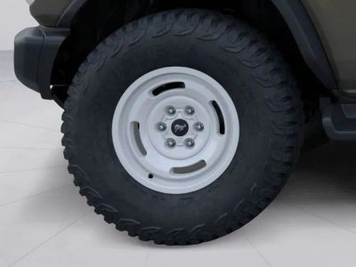 2026 Ford Bronco - Photo 4