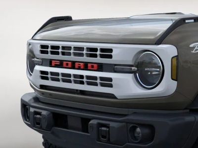 2026 Ford Bronco - Photo 13