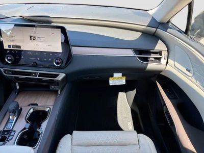 2026 Lexus RX — photo 19 view