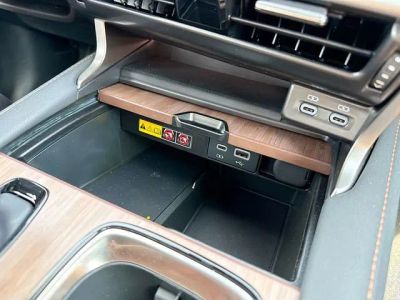 2026 Lexus RX — photo 32 view
