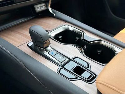 2026 Lexus RX — photo 30 view