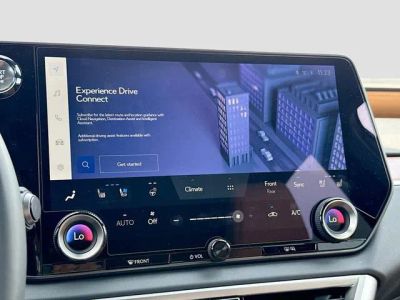 2026 Lexus RX — photo 34 view