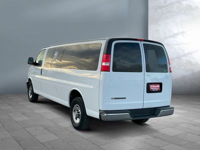 2024 Chevrolet Express Passenger - Photo 4