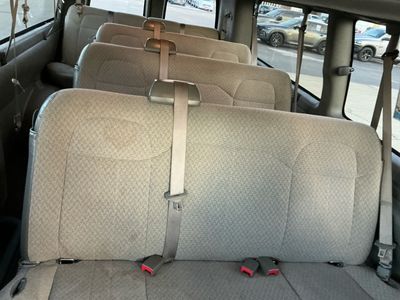 2024 Chevrolet Express Passenger - Photo 11