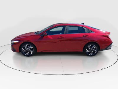2024 Hyundai Elantra - Photo 4