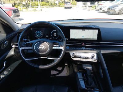 2024 Hyundai Elantra - Photo 12