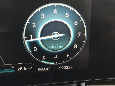 2024 Hyundai Elantra - Photo 14