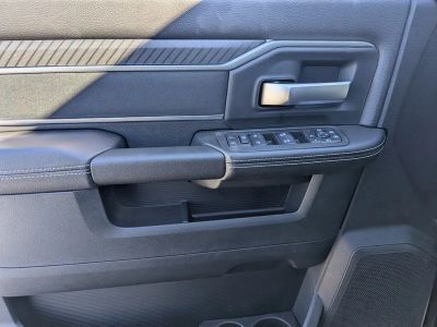 2026 Ram 2500 — photo 13 view