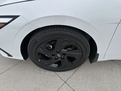 2026 Hyundai Elantra Hybrid — photo 9 view
