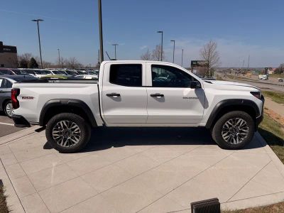 2025 Chevrolet Colorado - Photo 5